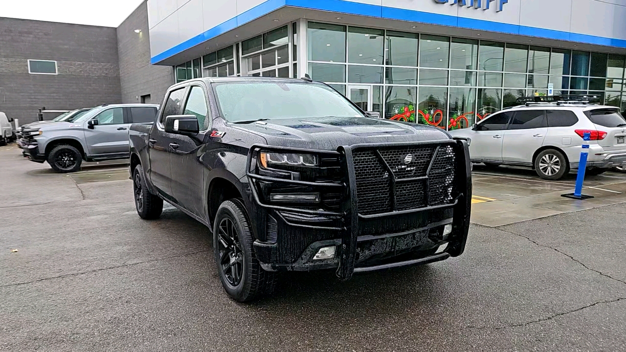 2020 Chevrolet Silverado 1500 RST 8