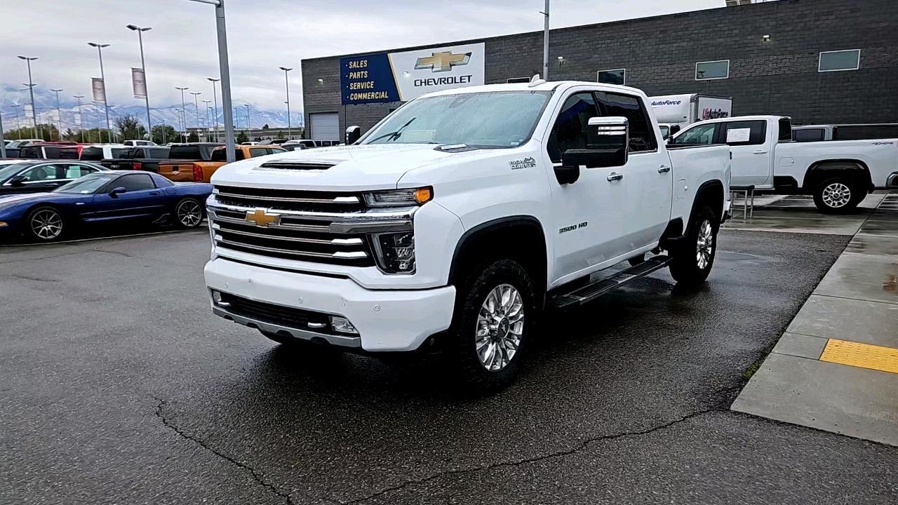 2020 Chevrolet Silverado 3500HD High Country 8