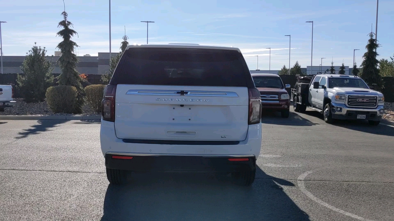 2021 Chevrolet Suburban LT 4