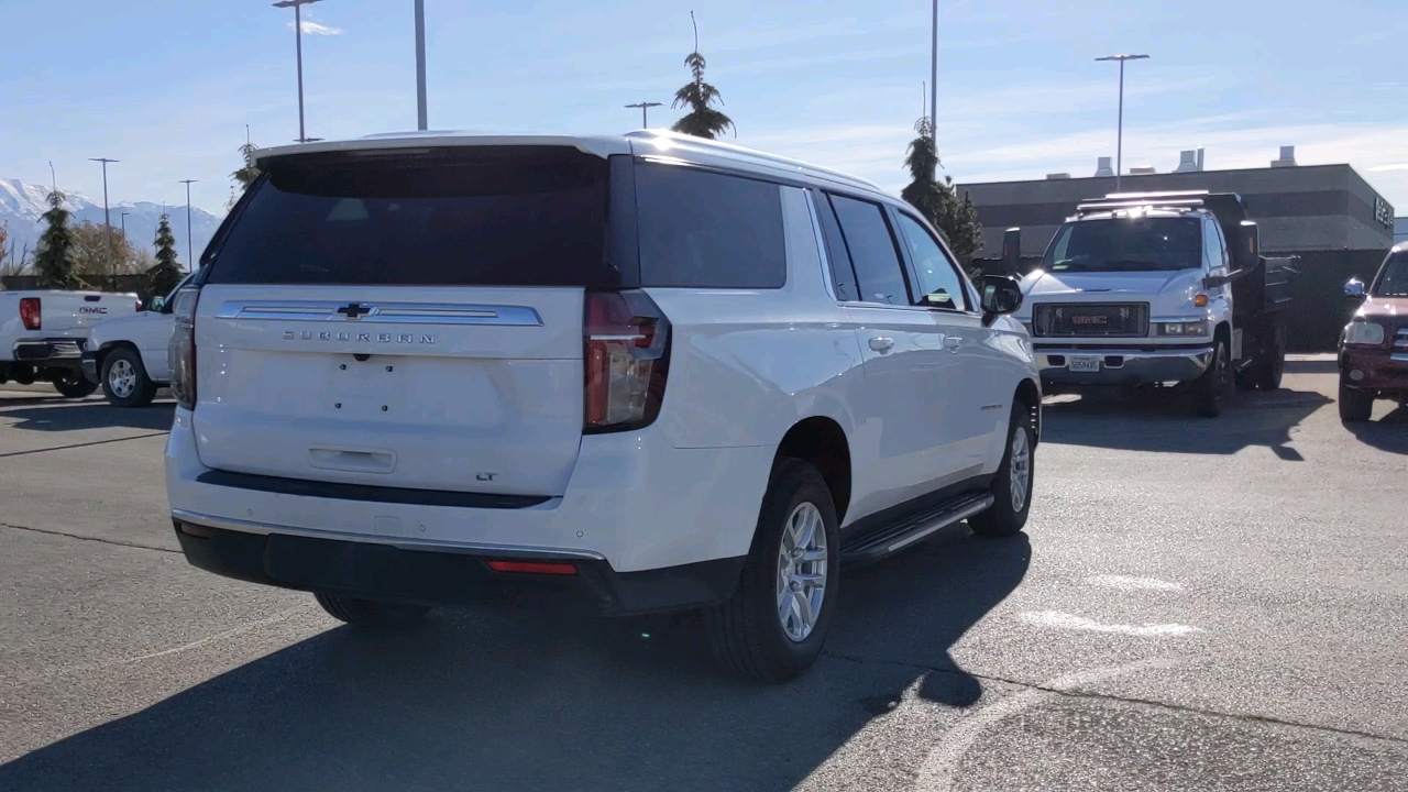 2021 Chevrolet Suburban LT 5