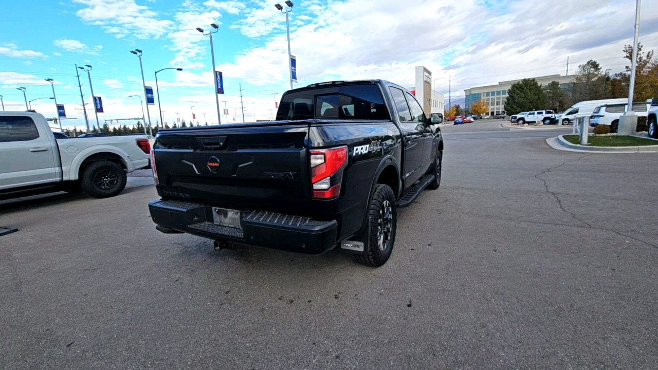 2021 Nissan Titan PRO-4X 4