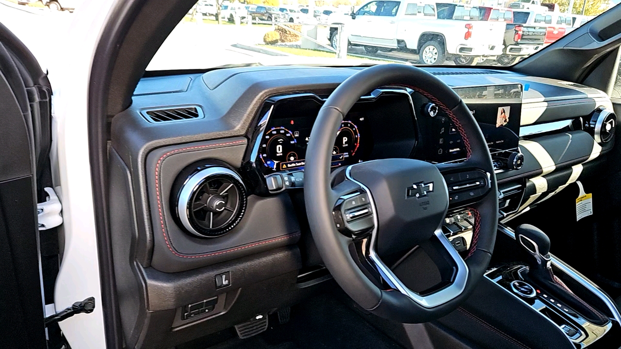 2024 Chevrolet Colorado 4WD Z71 9