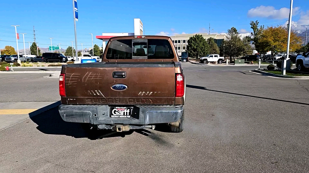 2011 Ford Super Duty F-250 SRW Lariat 4