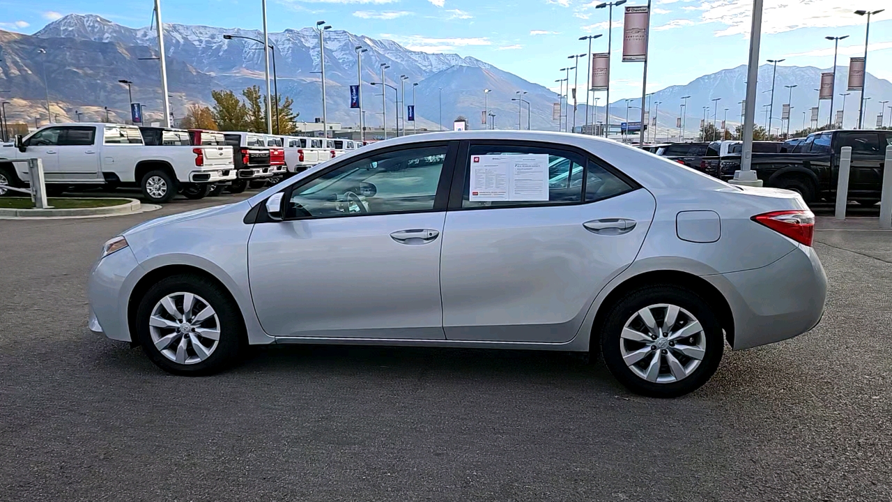 2015 Toyota Corolla LE 3