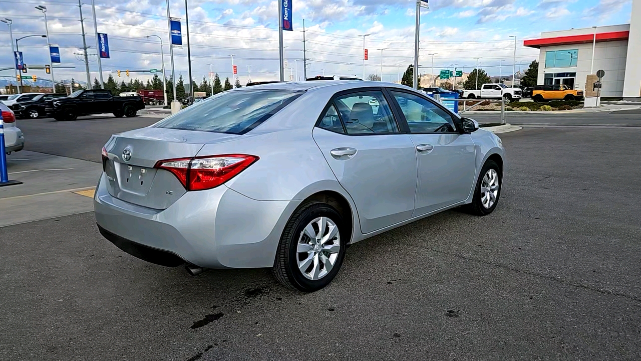 2015 Toyota Corolla LE 6