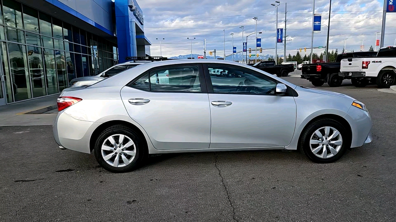 2015 Toyota Corolla LE 7