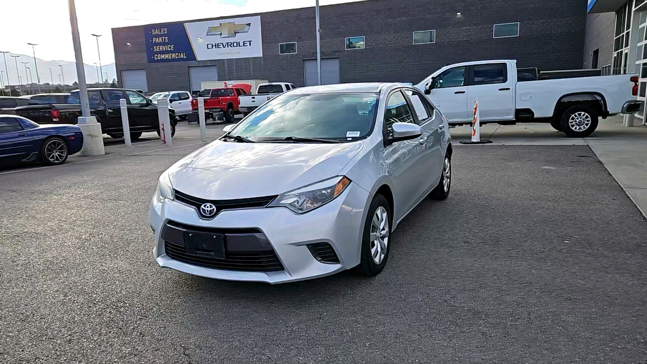 2015 Toyota Corolla LE 9