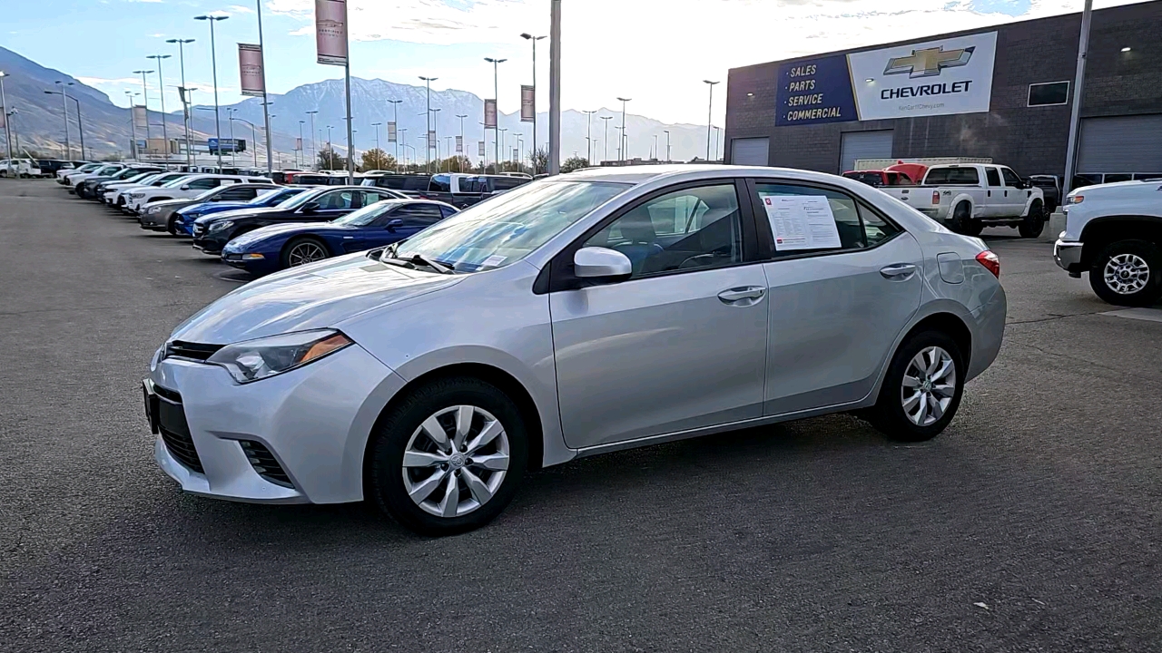 2015 Toyota Corolla LE 10