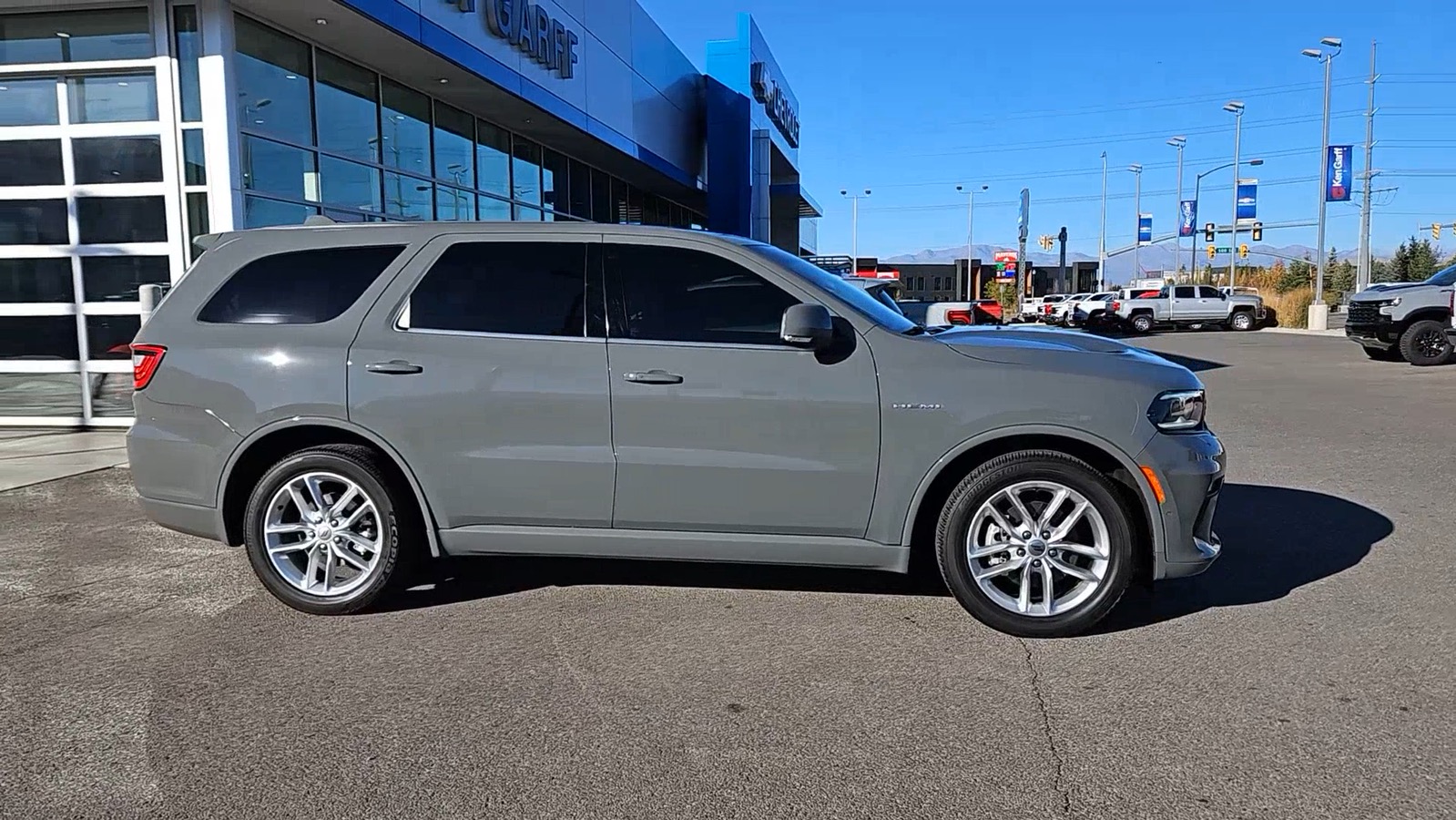 2022 Dodge Durango R/T 9