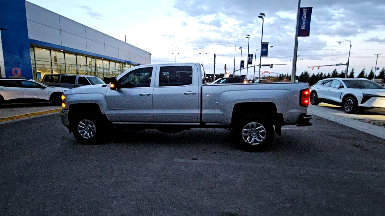 2019 Chevrolet Silverado 3500HD LTZ 2