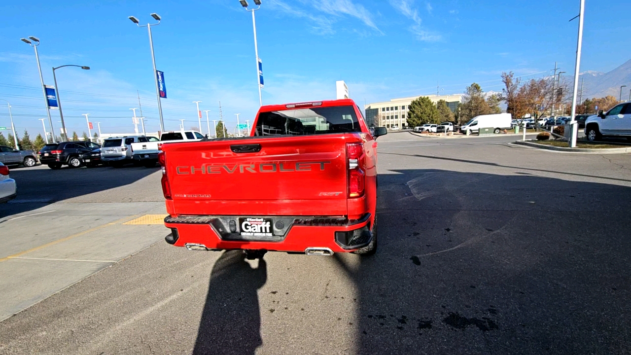 2022 Chevrolet Silverado 1500 RST 4