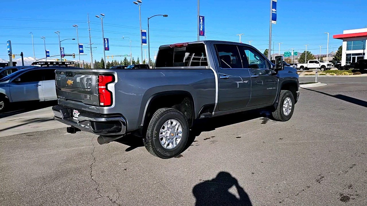 2025 Chevrolet Silverado 3500HD LTZ 5