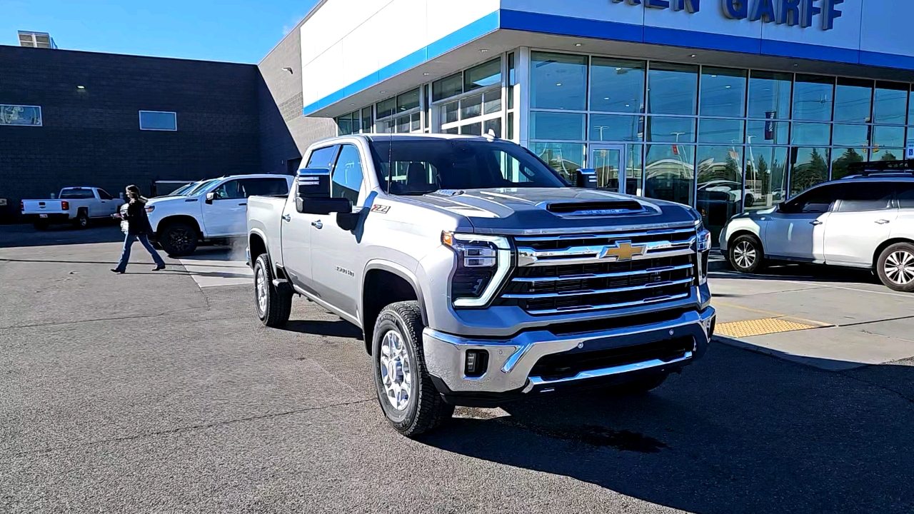 2025 Chevrolet Silverado 3500HD LTZ 7