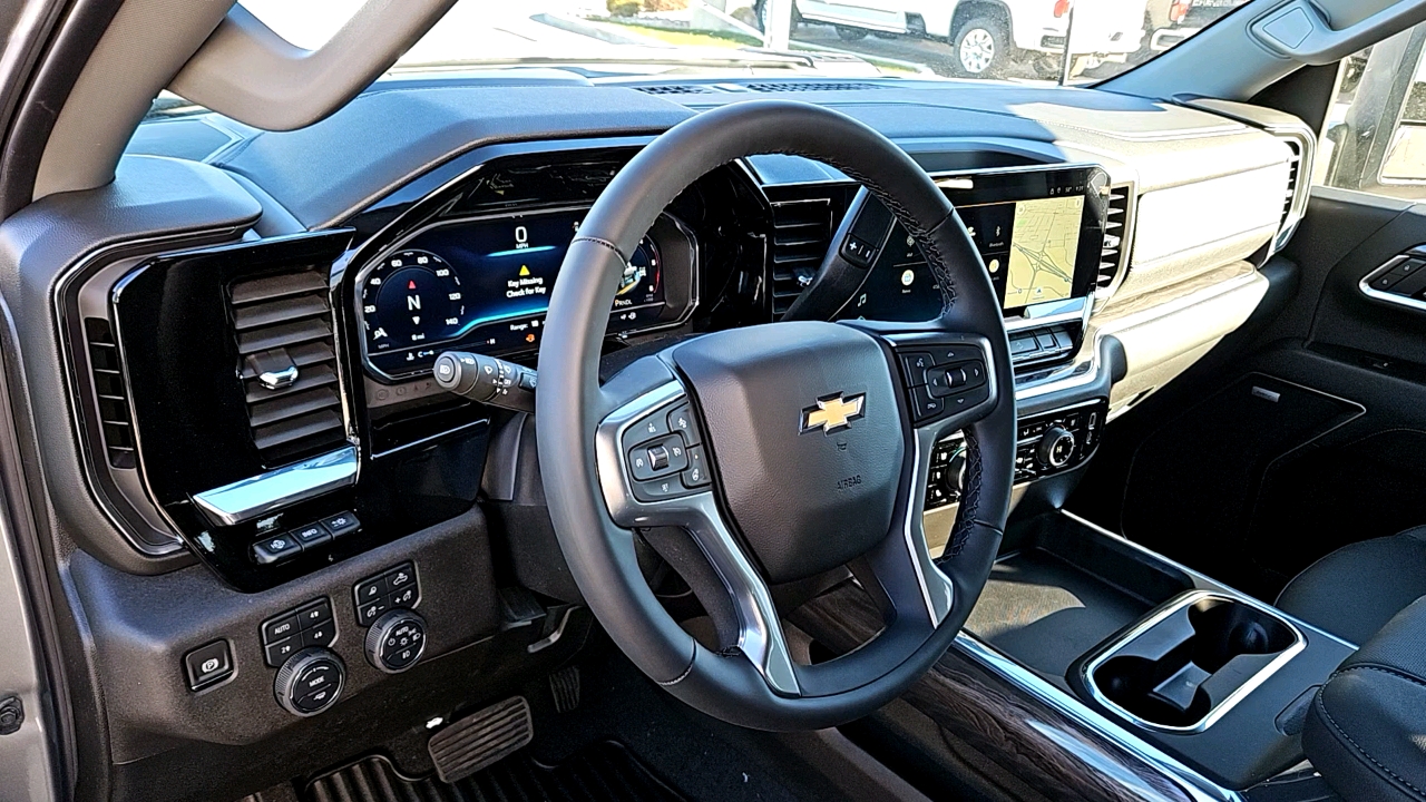 2025 Chevrolet Silverado 3500HD LTZ 14