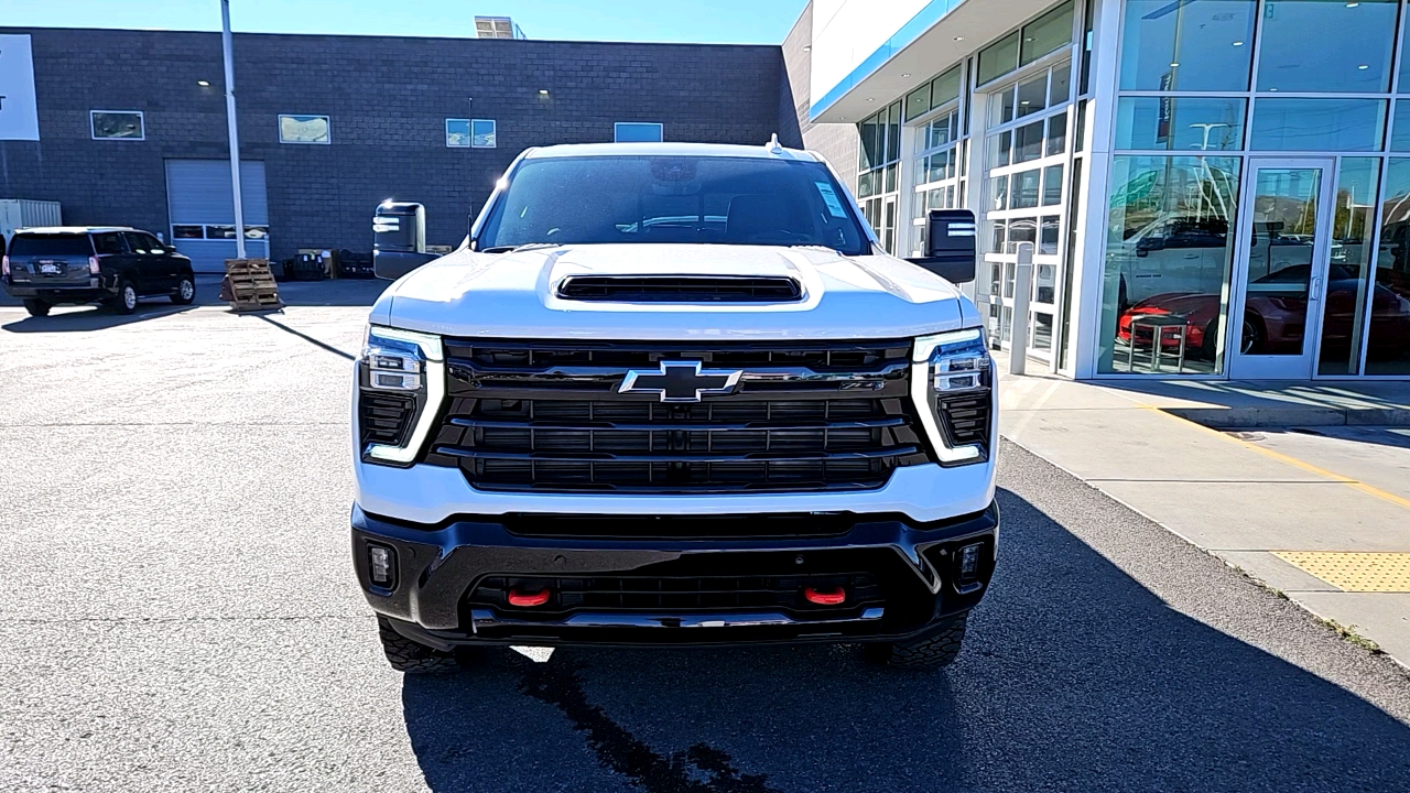 2025 Chevrolet Silverado 3500HD LTZ 26