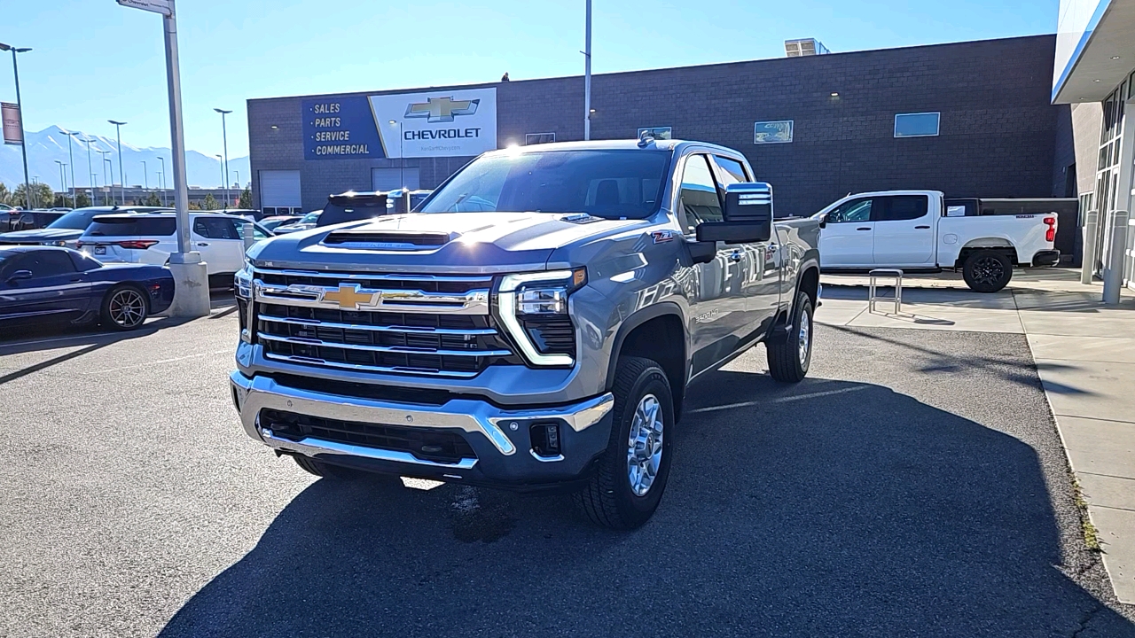 2025 Chevrolet Silverado 3500HD LTZ 1