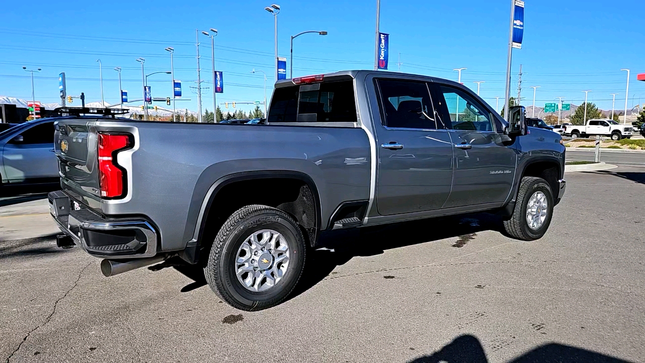 2025 Chevrolet Silverado 3500HD LTZ 5