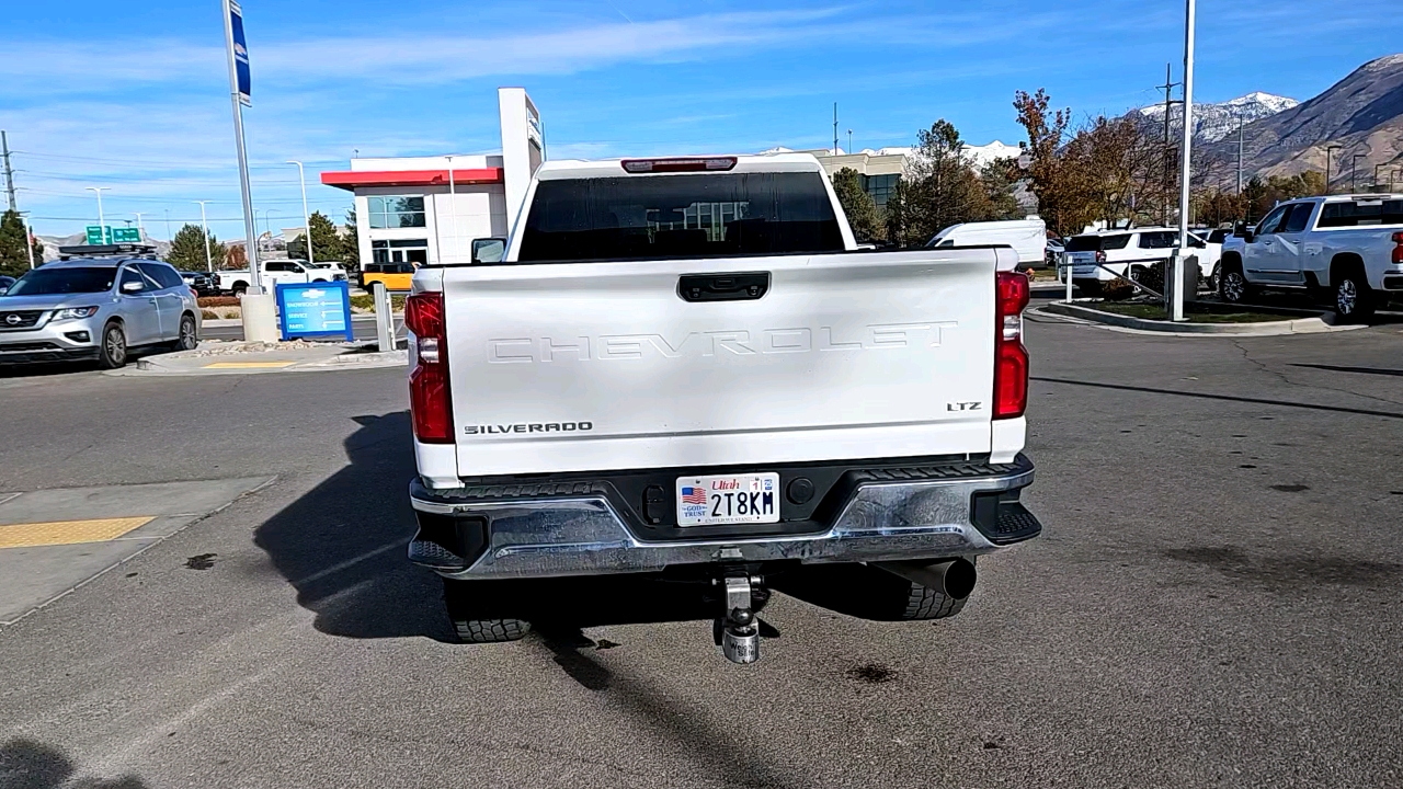 2022 Chevrolet Silverado 3500HD LTZ 5