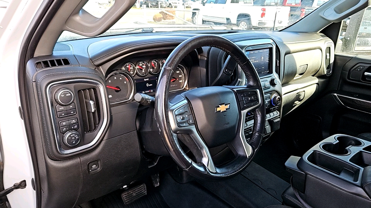 2022 Chevrolet Silverado 3500HD LTZ 11