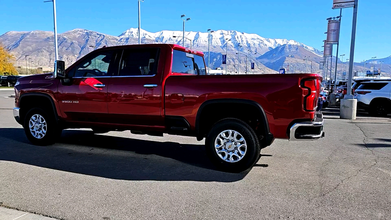 2025 Chevrolet Silverado 3500HD LTZ 3