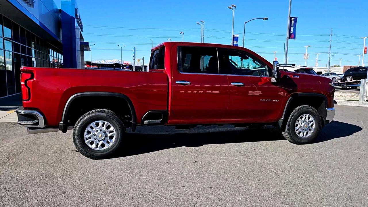 2025 Chevrolet Silverado 3500HD LTZ 5