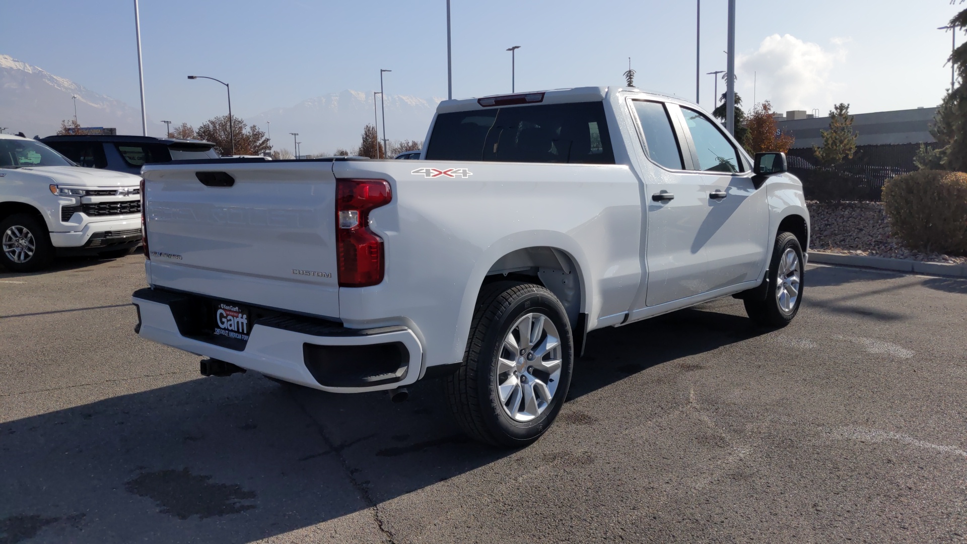 2025 Chevrolet Silverado 1500 Custom 5