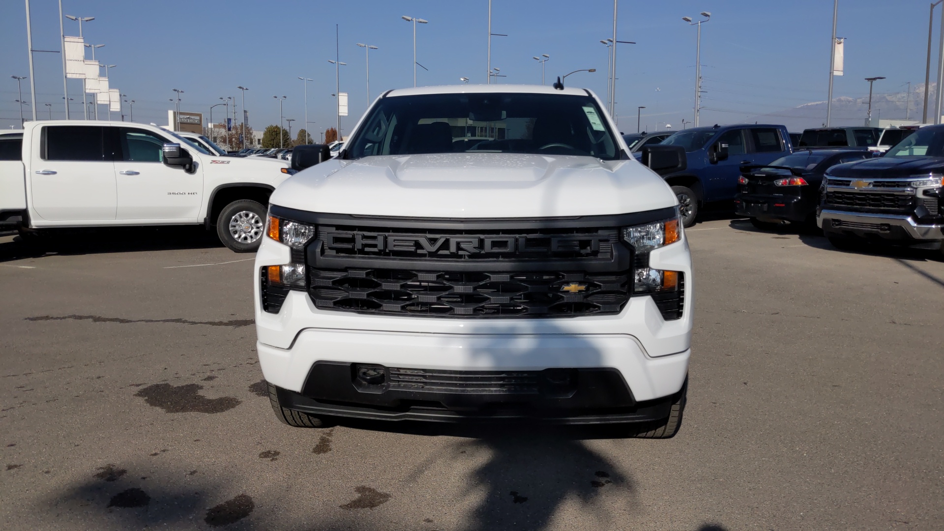 2025 Chevrolet Silverado 1500 Custom 8