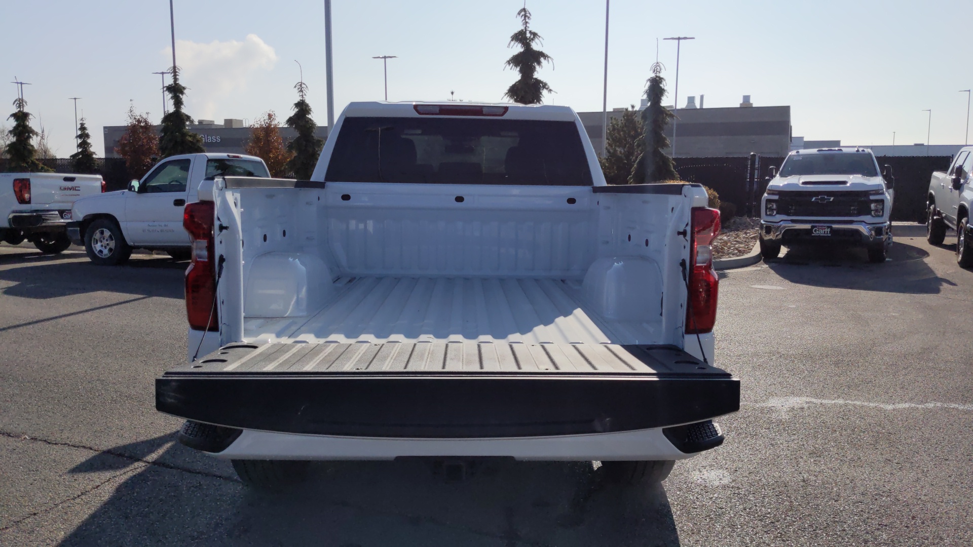 2025 Chevrolet Silverado 1500 Custom 23