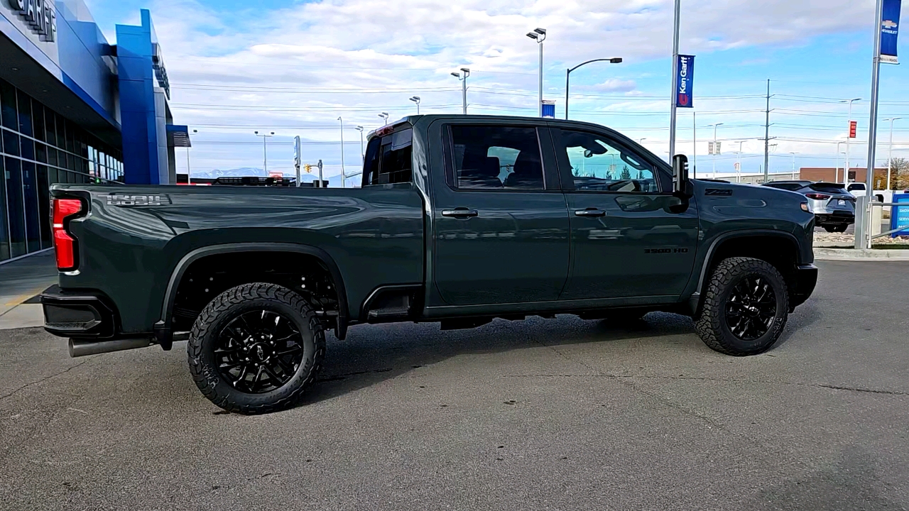 2025 Chevrolet Silverado 3500HD LT 6