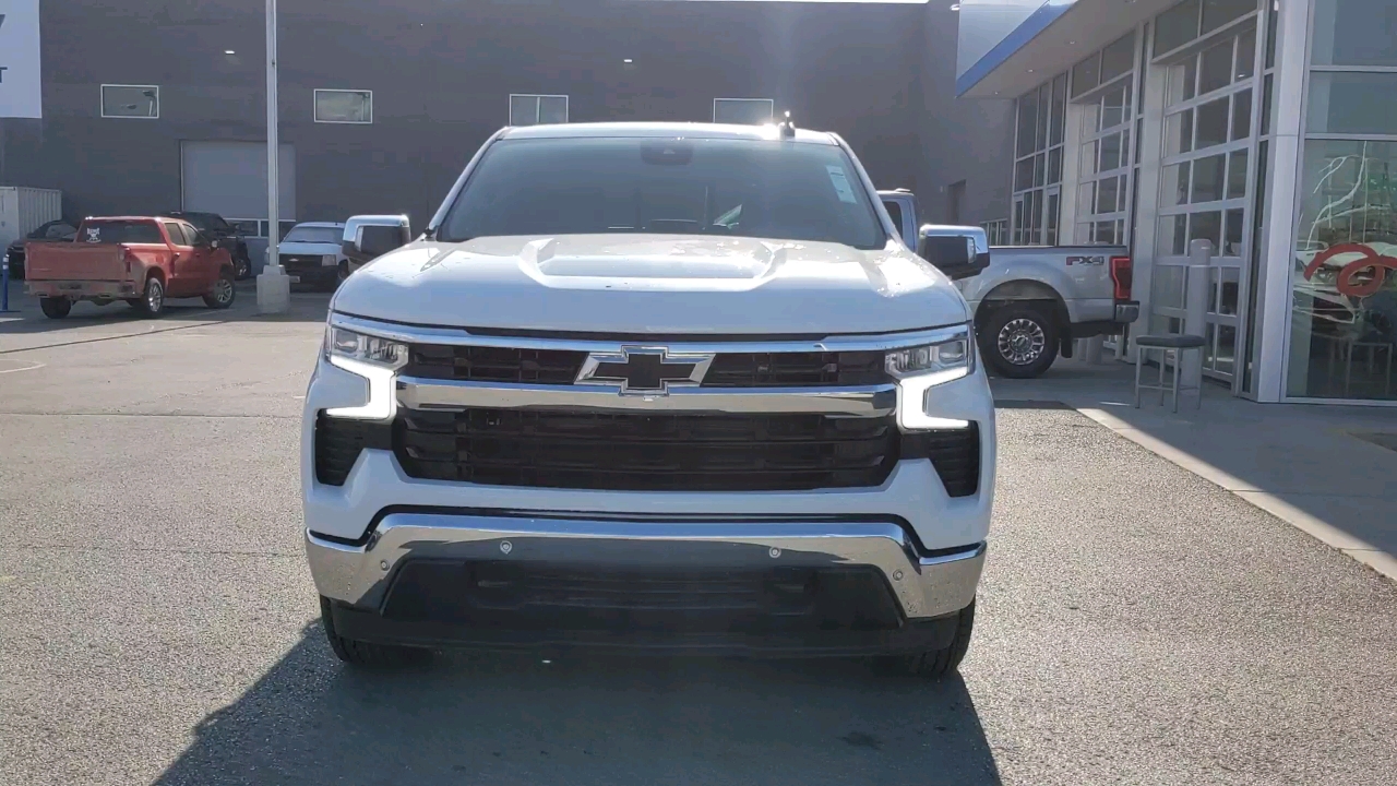 2025 Chevrolet Silverado1500  9