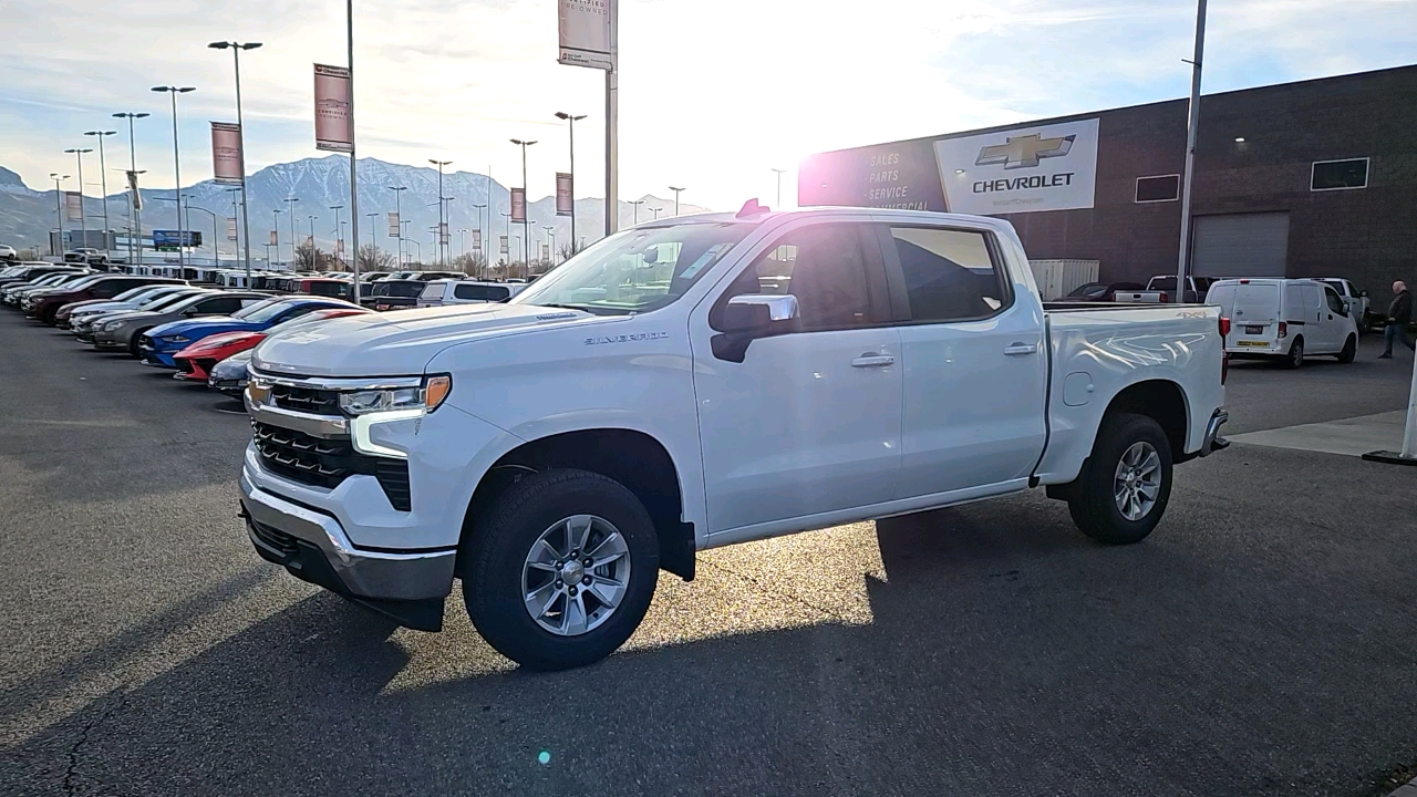 2025 Chevrolet Silverado 1500 LT 2