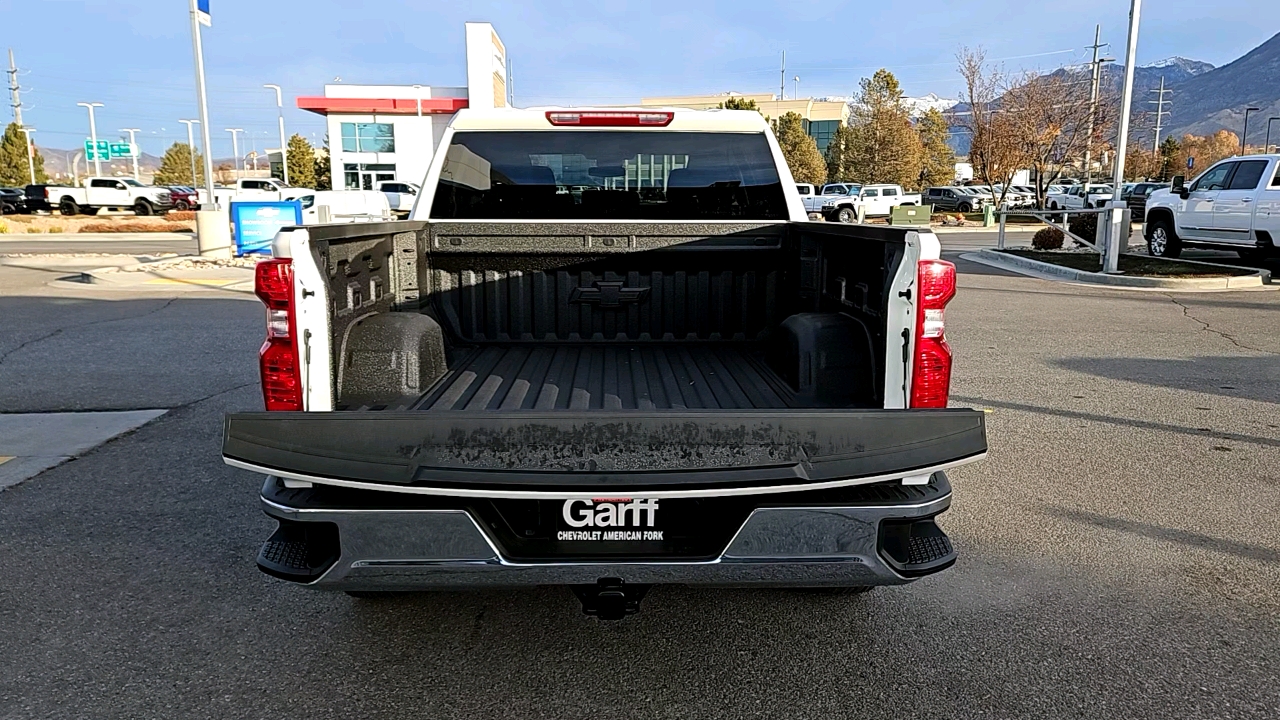 2025 Chevrolet Silverado 1500 LT 23