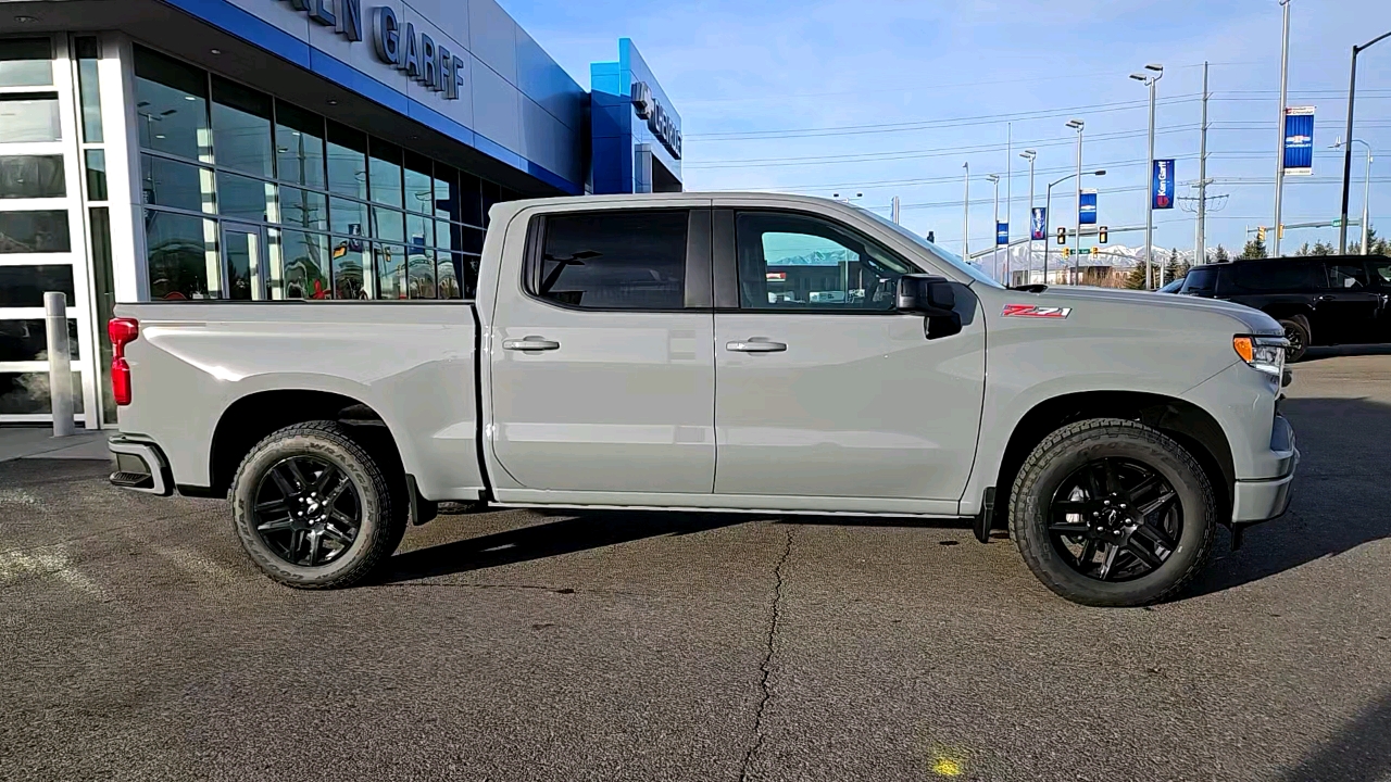 2025 Chevrolet Silverado 1500 RST 7