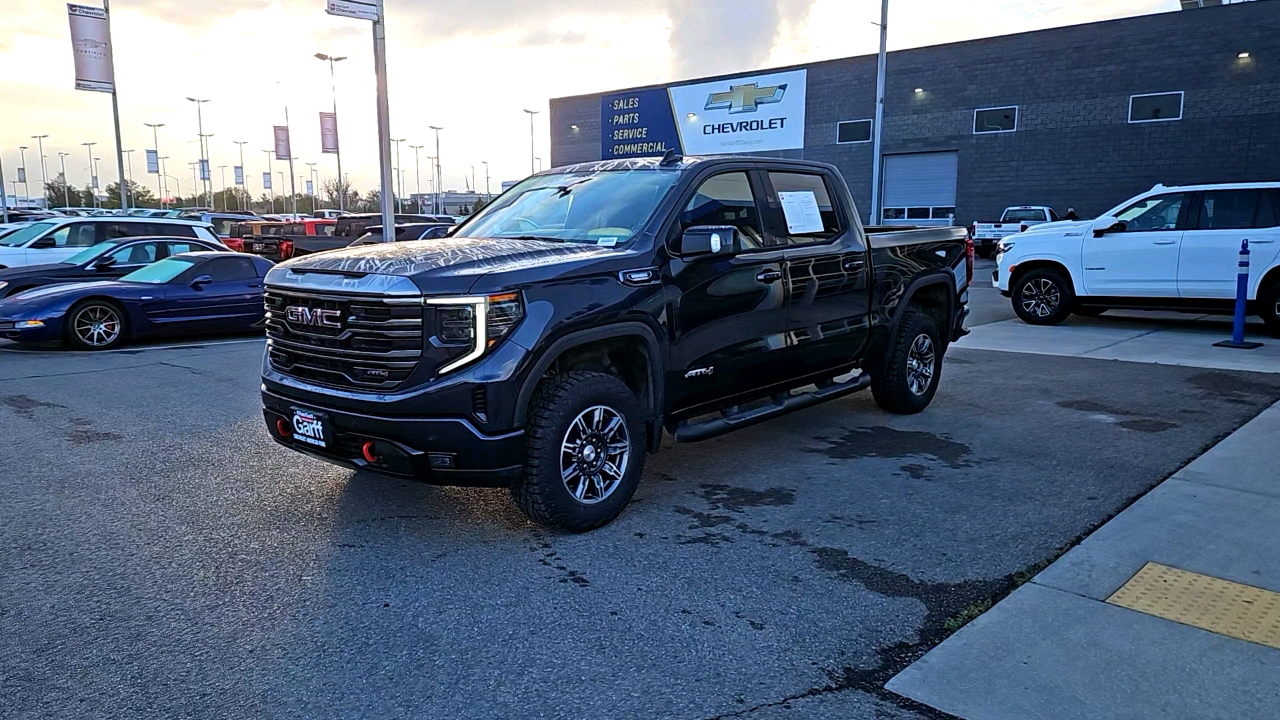 2024 GMC Sierra 1500 AT4 1