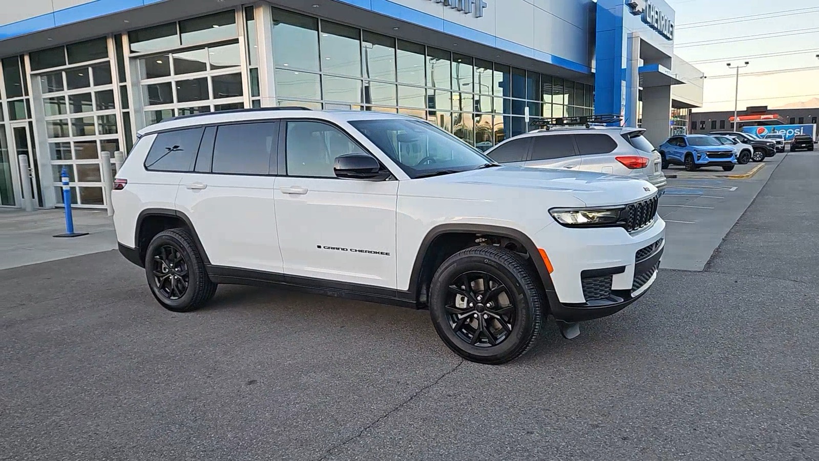 2024 Jeep Grand Cherokee L Altitude X 1