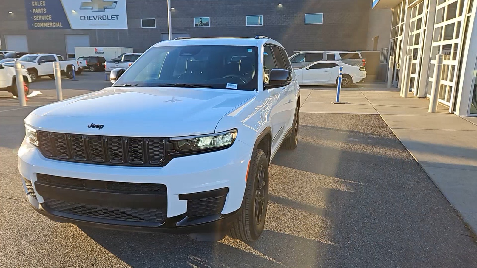 2024 Jeep Grand Cherokee L Altitude X 38