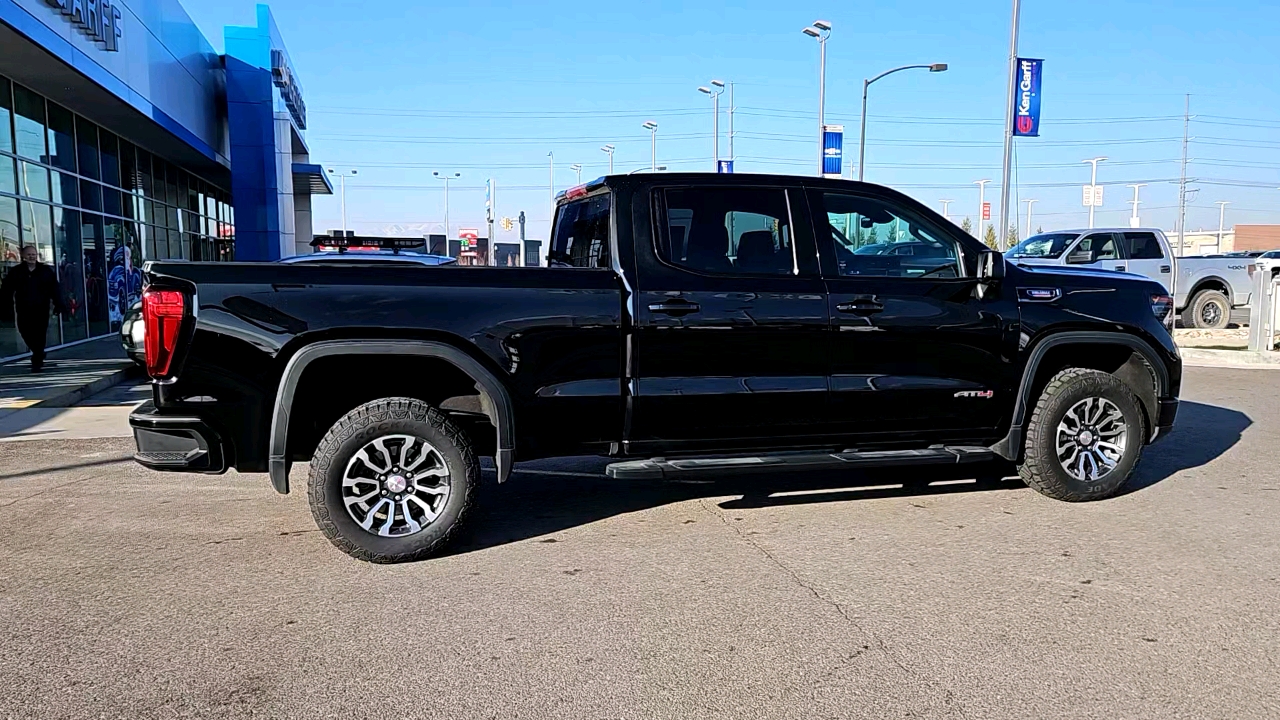 2023 GMC Sierra 1500 AT4 6