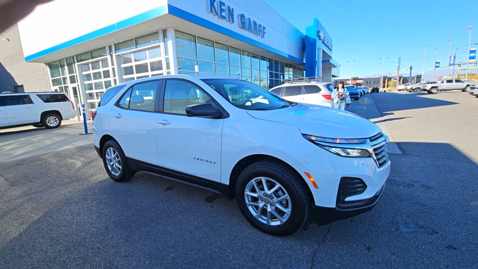 2024 Chevrolet Equinox LS 1