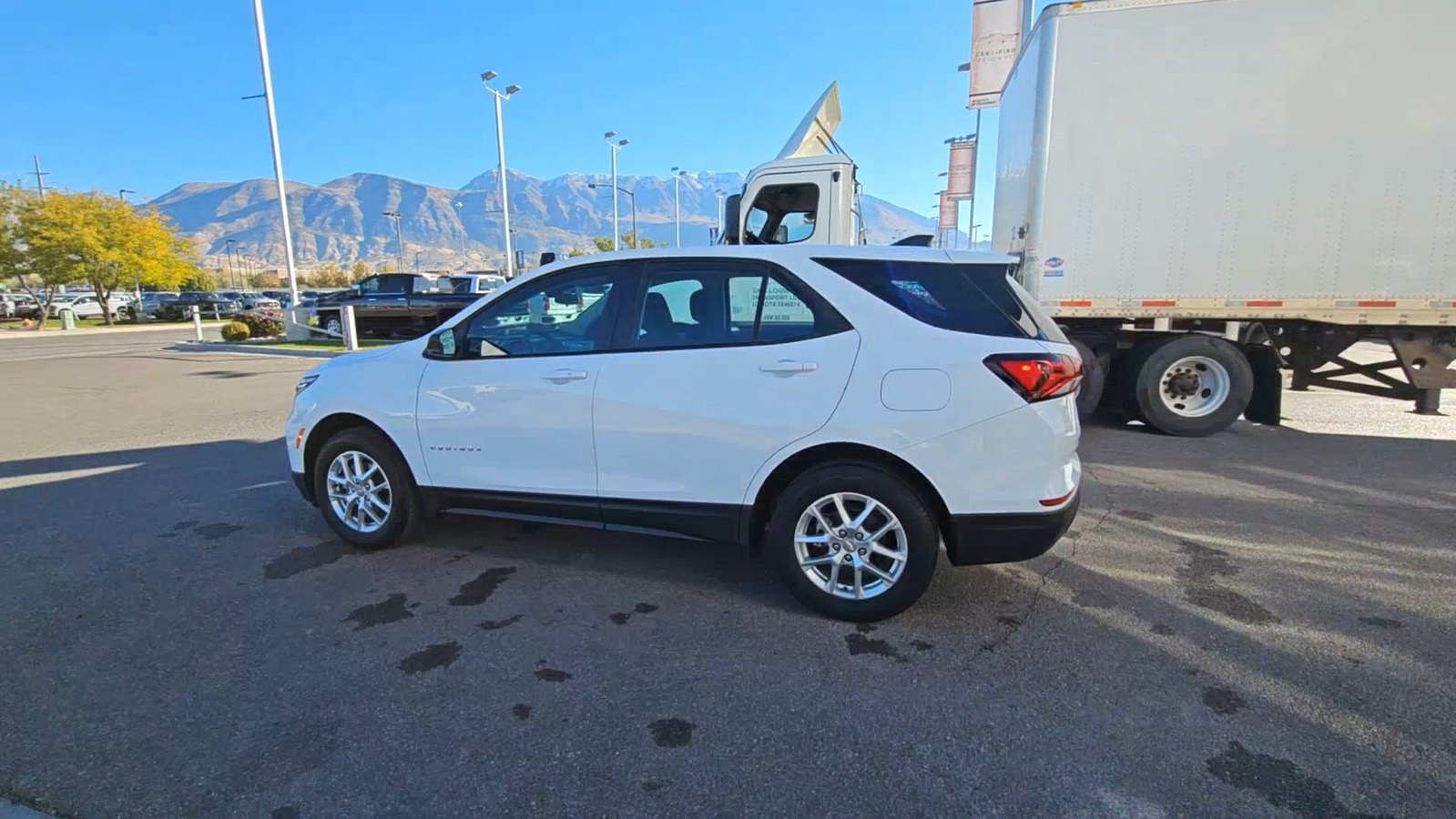 2024 Chevrolet Equinox LS 5