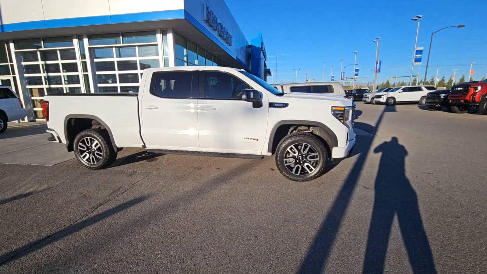 2022 GMC Sierra 1500 AT4 30