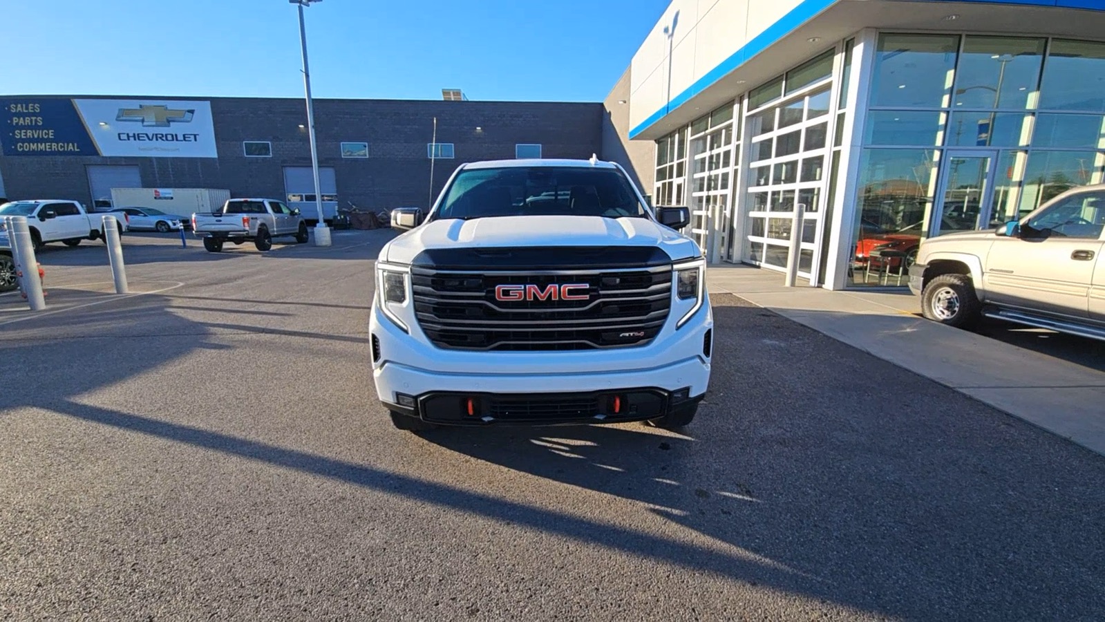 2022 GMC Sierra 1500 AT4 32