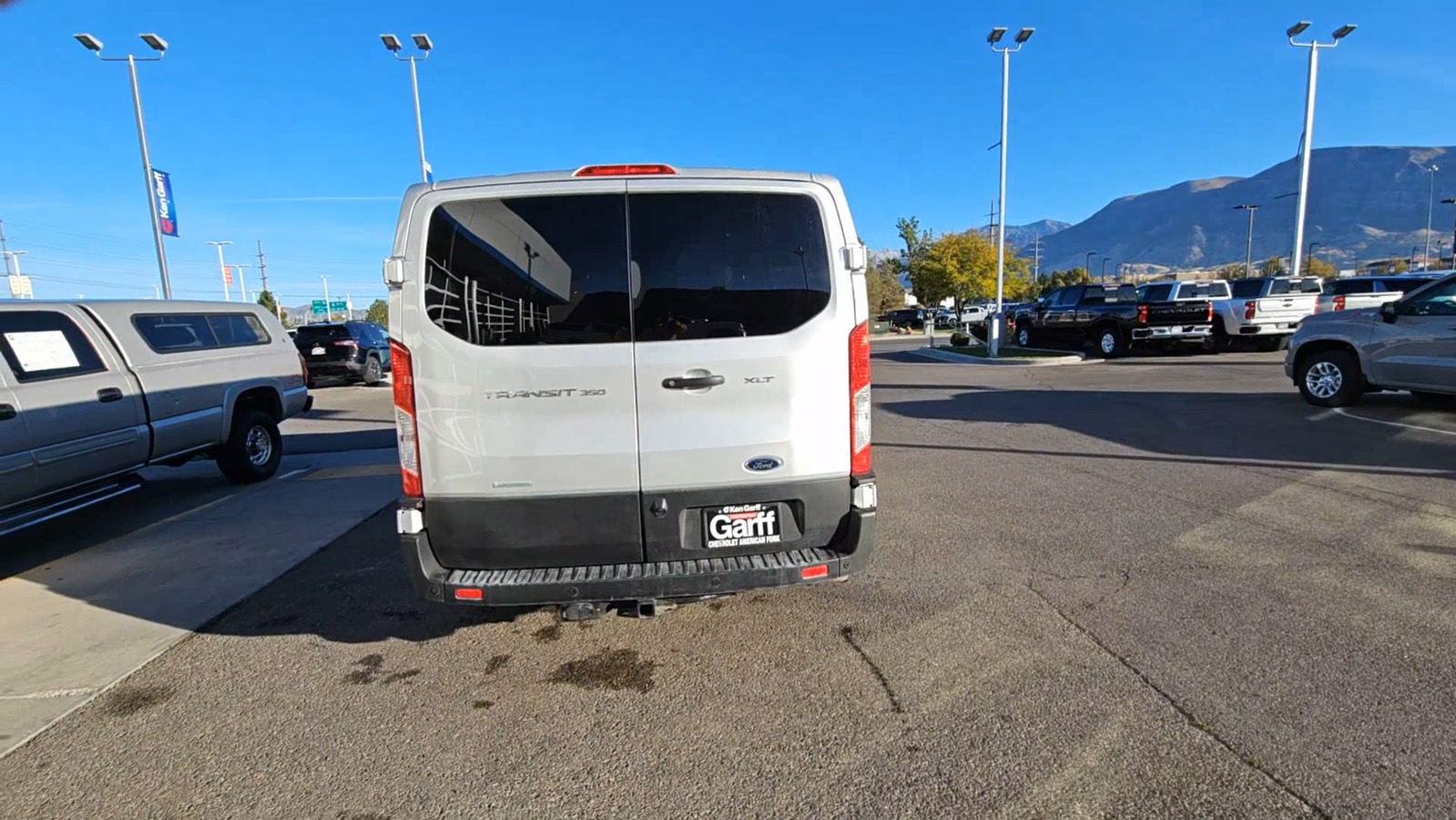 2021 Ford Transit Passenger Wagon XLT 8