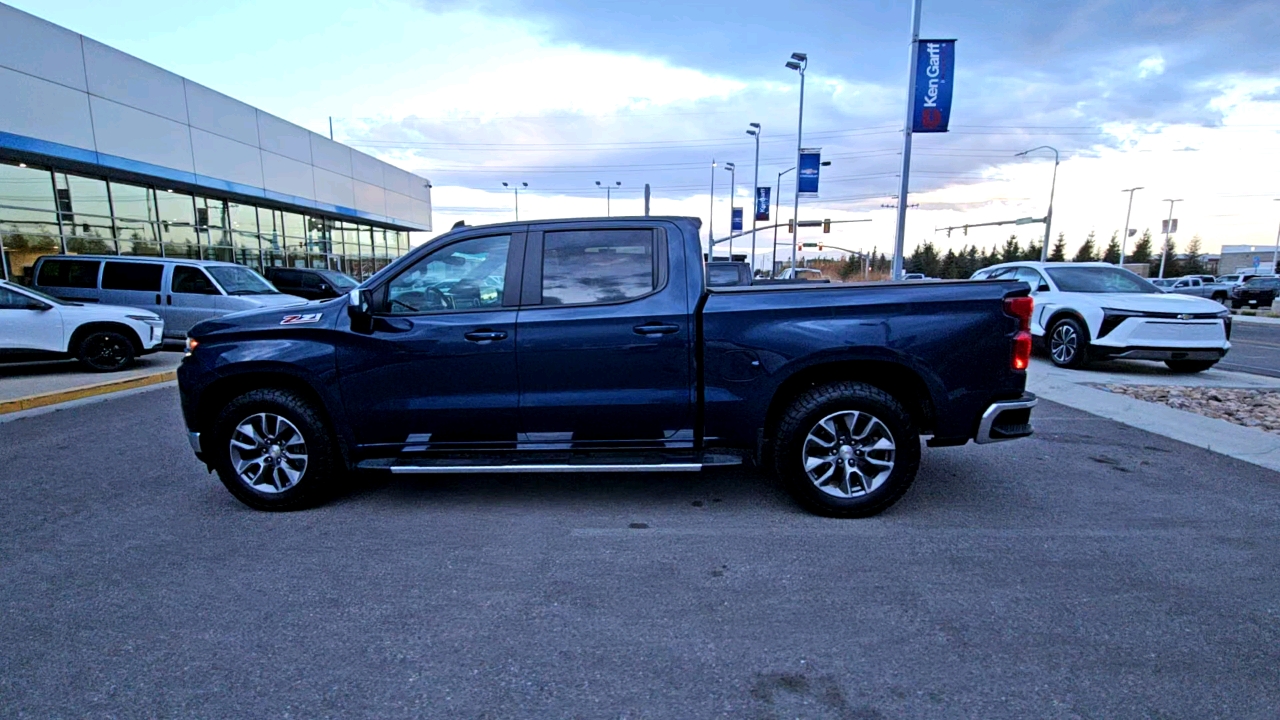 2021 Chevrolet Silverado 1500 LT 2