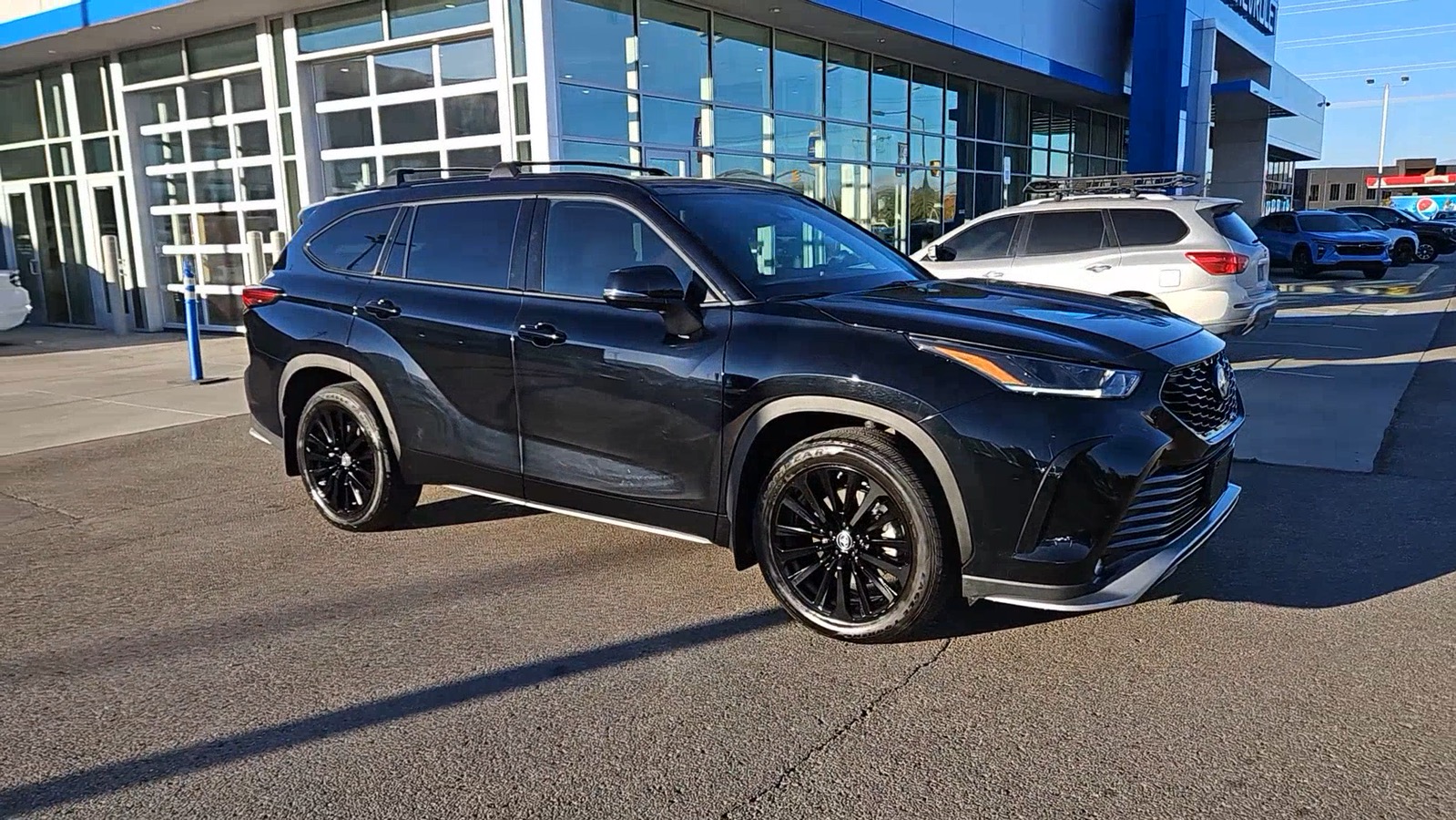 2023 Toyota Highlander XLE 30