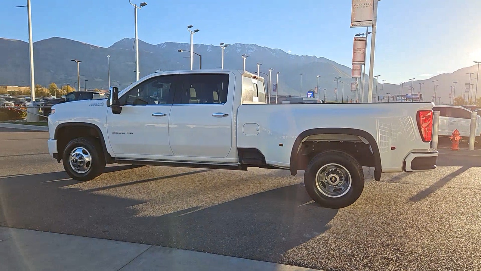 2023 Chevrolet Silverado 3500HD High Country 5