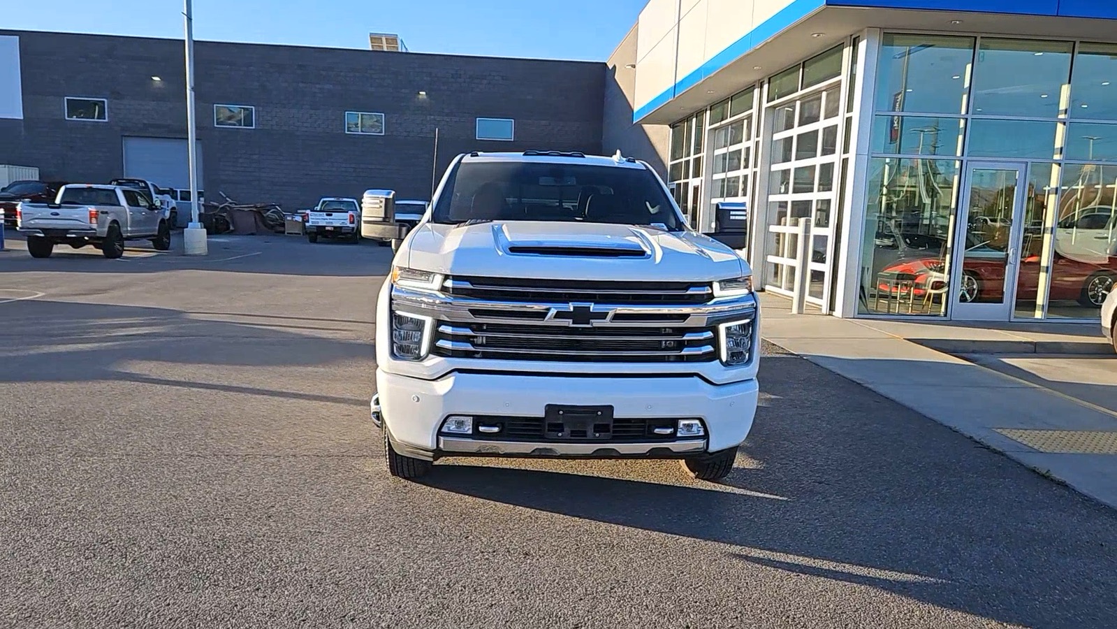 2023 Chevrolet Silverado 3500HD High Country 38