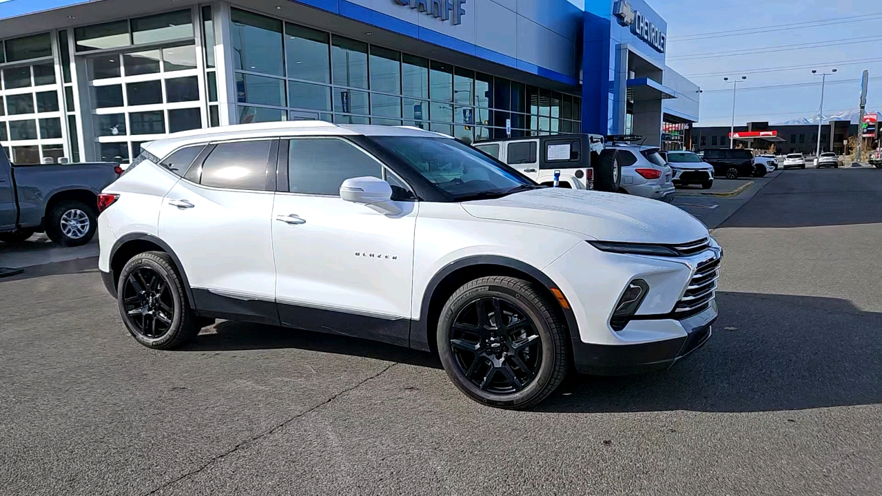 2023 Chevrolet Blazer Premier 6