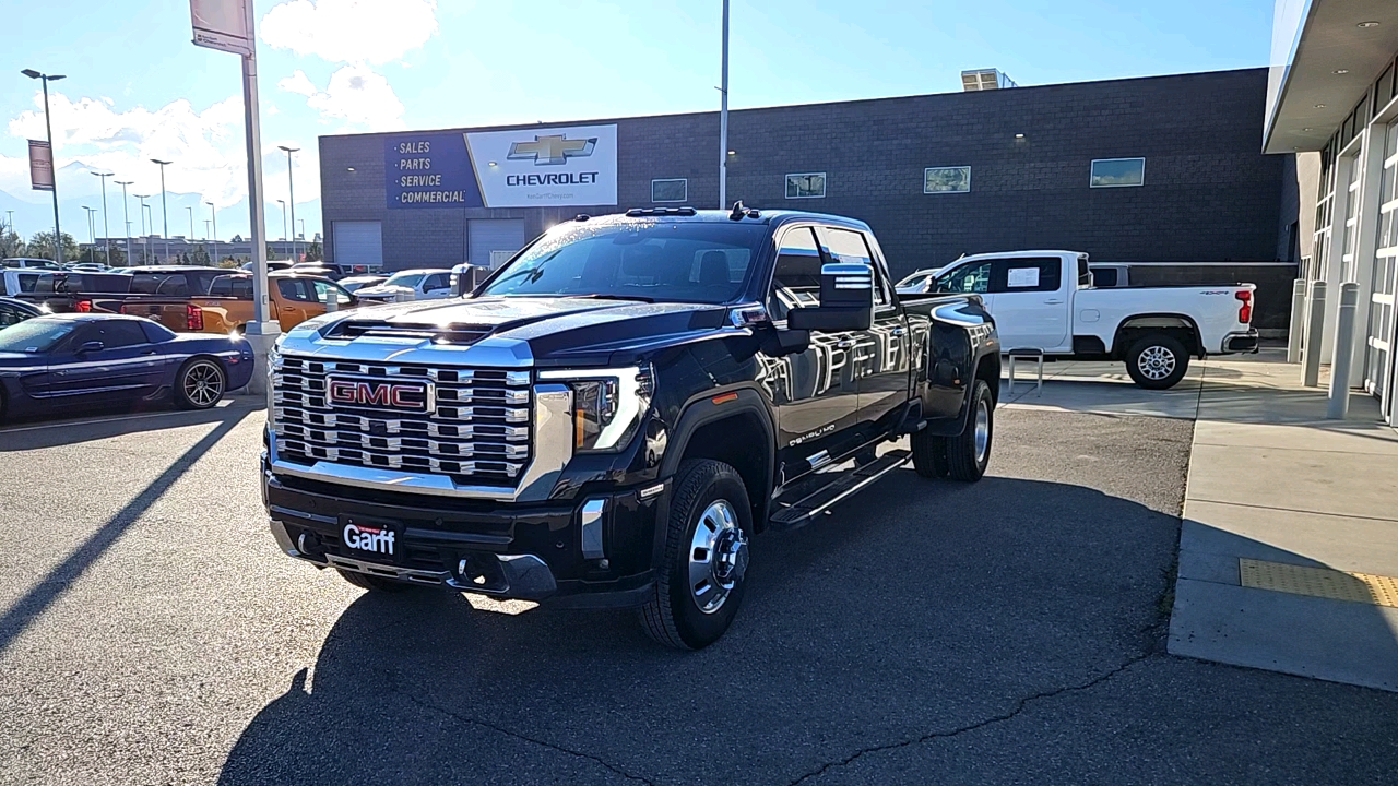 2024 GMC Sierra 3500HD Denali 1