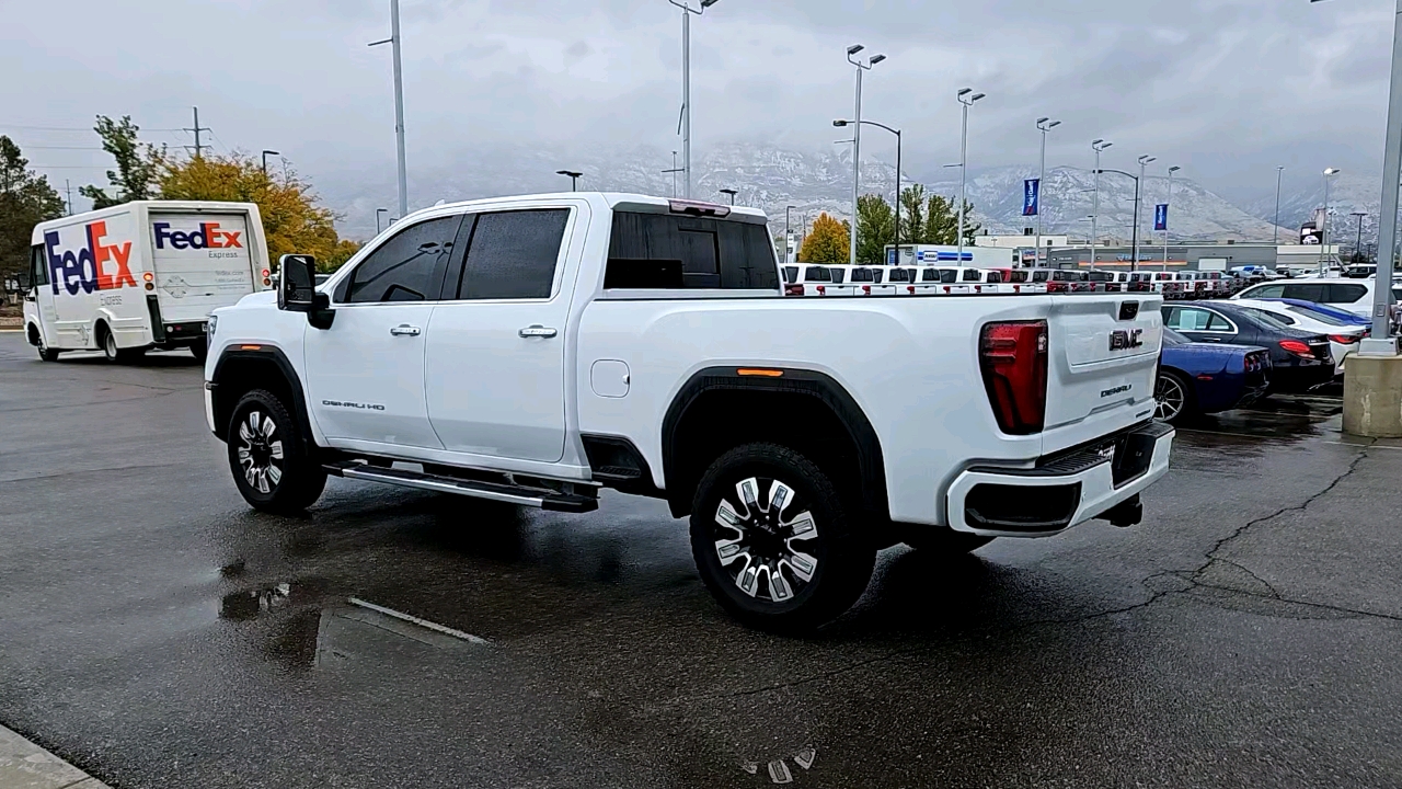 2024 GMC Sierra 2500HD Denali 3