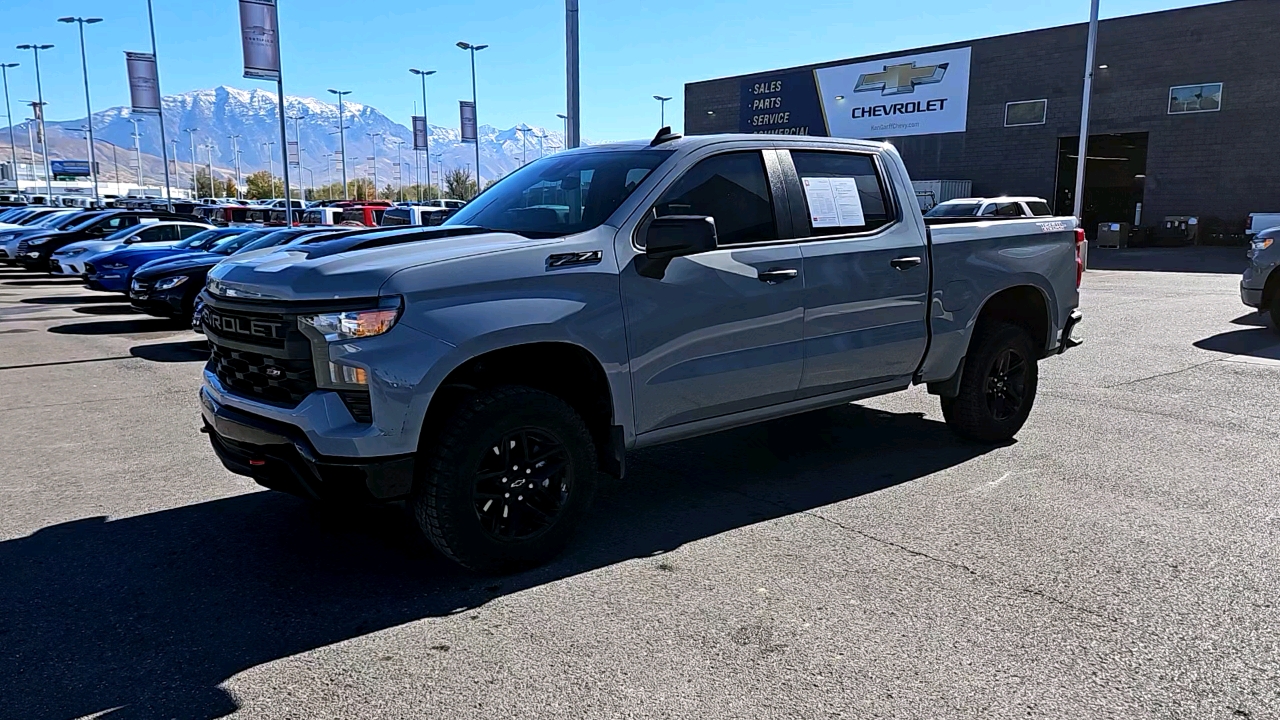 2024 Chevrolet Silverado 1500 Custom Trail Boss 2